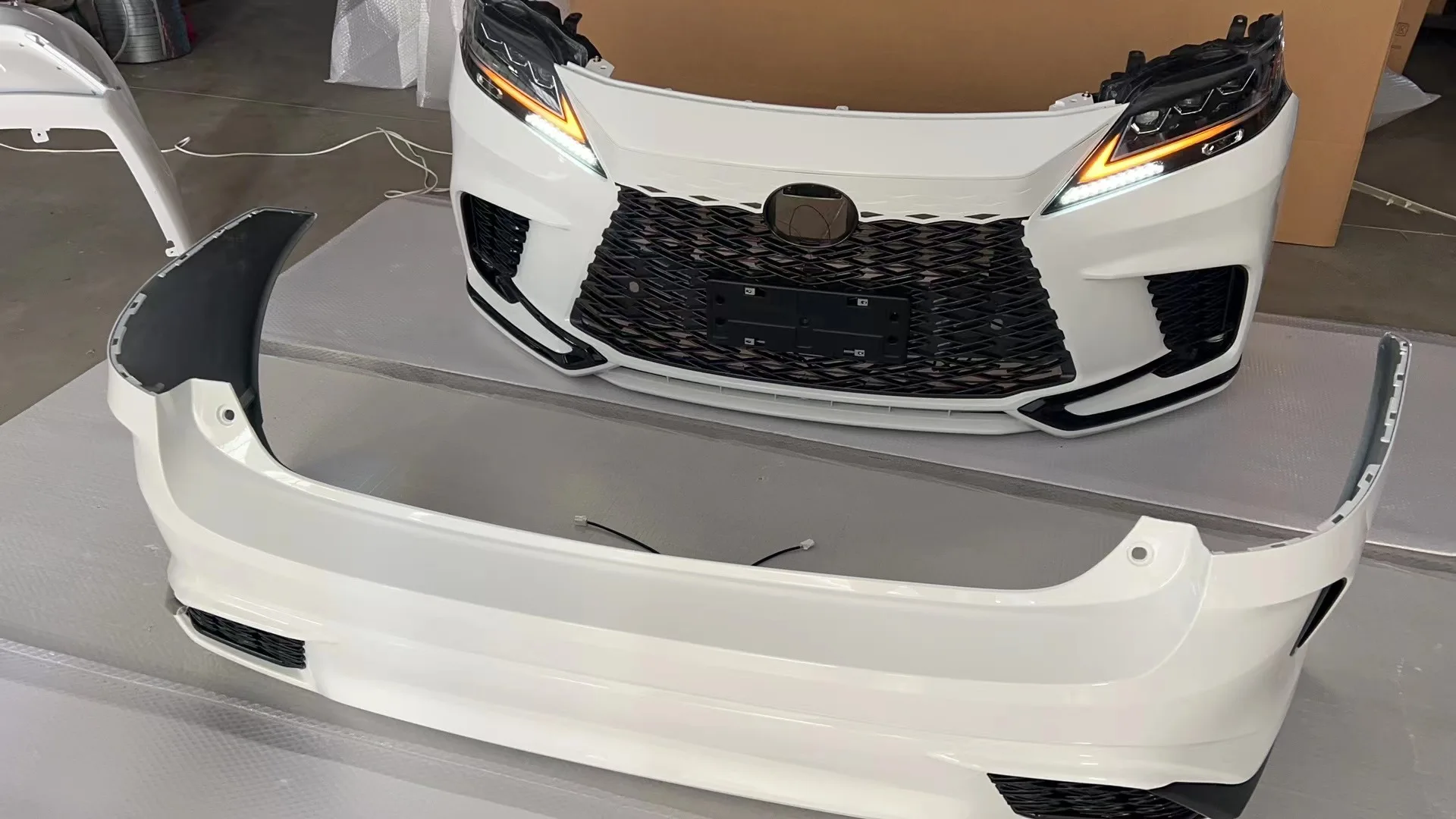 UPGRADE BODY KIT for LEXUS RX 2009-2015 Upgrade to 2023 4