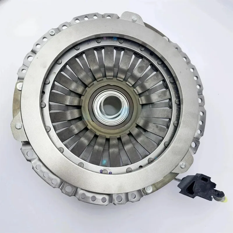 06E141025C 95811602700 Clutch Pressure Plate With Release Bearing High Strength Stable Vehicle Parts 1